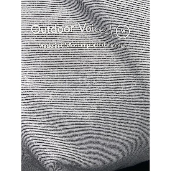 Outdoor Voices Sports Bra Athena Stretch Crop Gray SZ Medium EUC - Picture 5 of 6